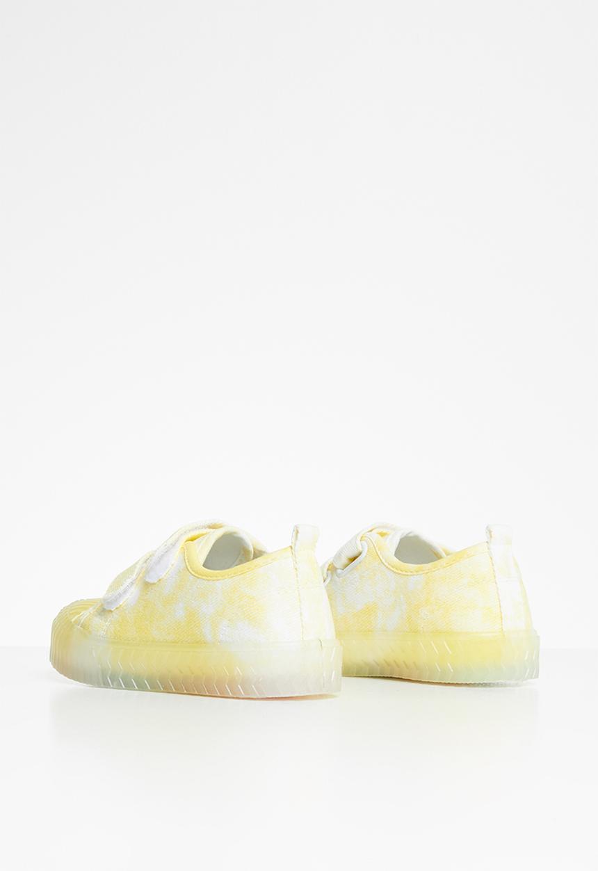 Pop Candy - Girls strap sneaker - yellow & white