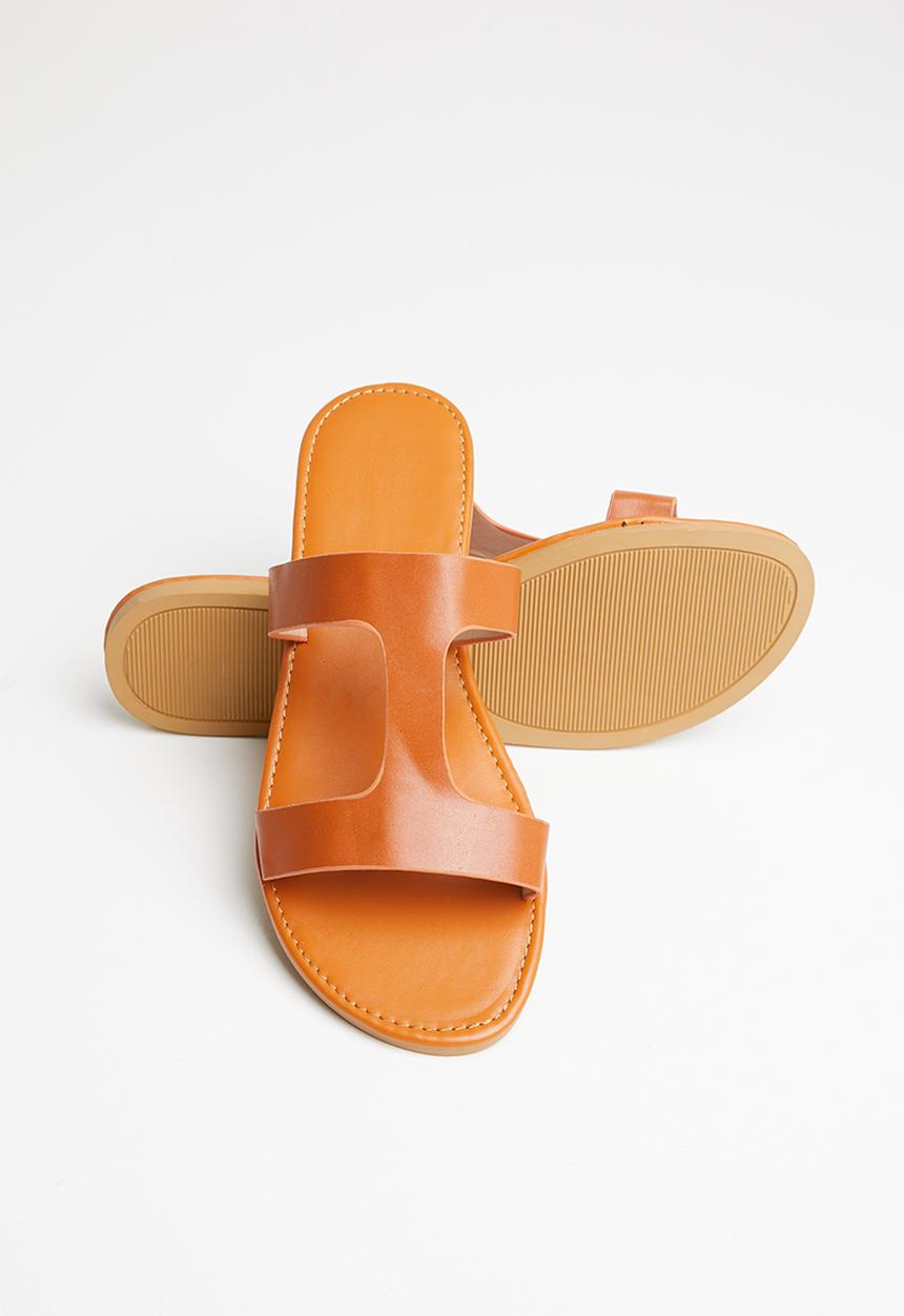 Rebel Republic - Girls slip on sandal - tan