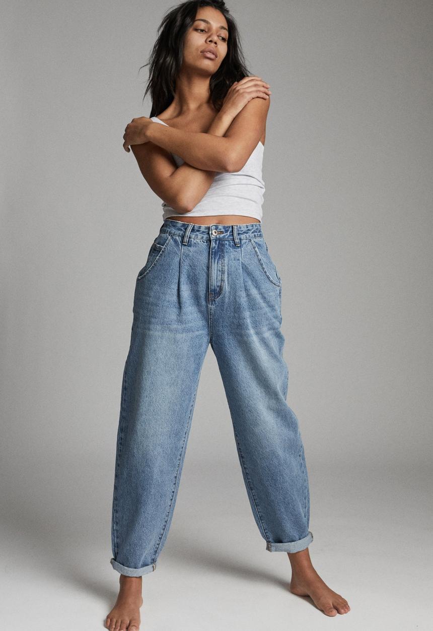 Cotton On - Slouch mom jean - jetty blue pleat