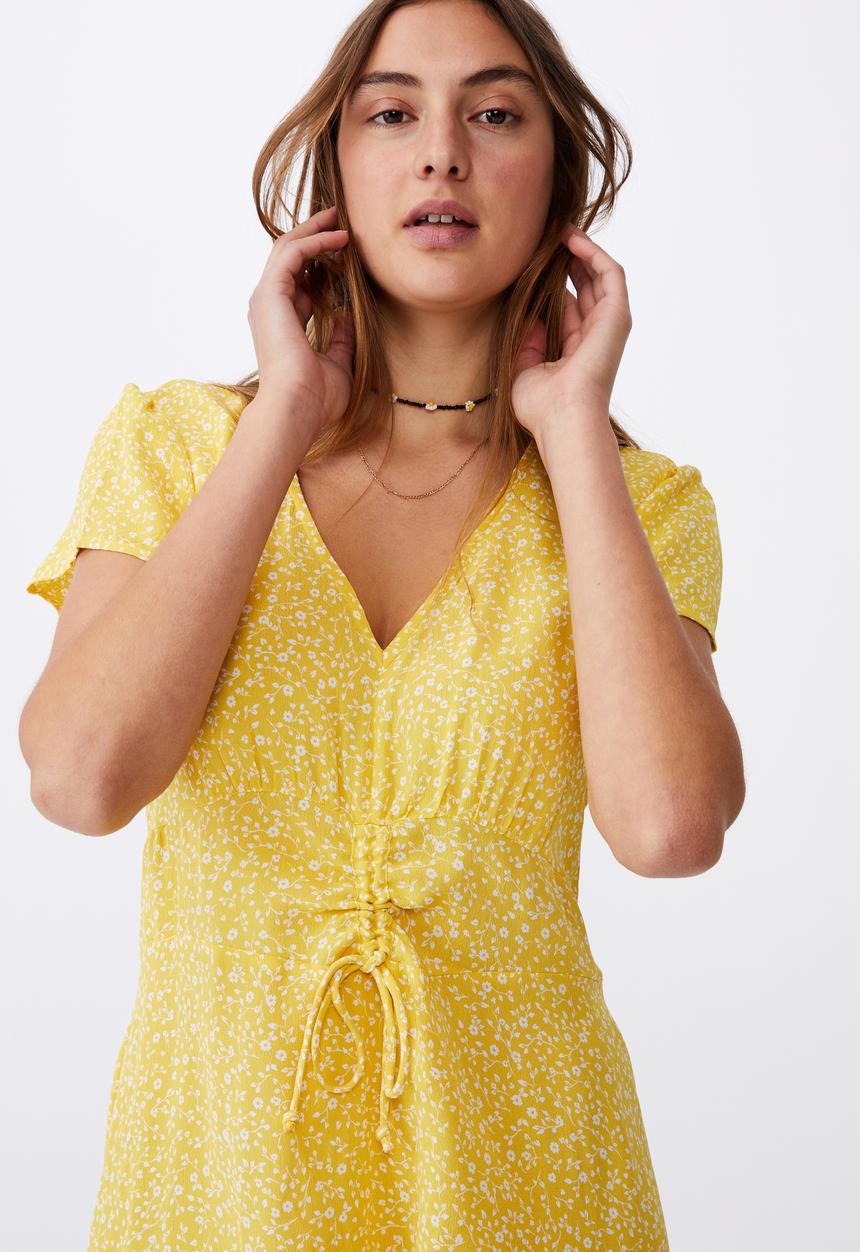 Cotton On - Woven marissa gathered front mini dress - ingrid ditsy bamboo