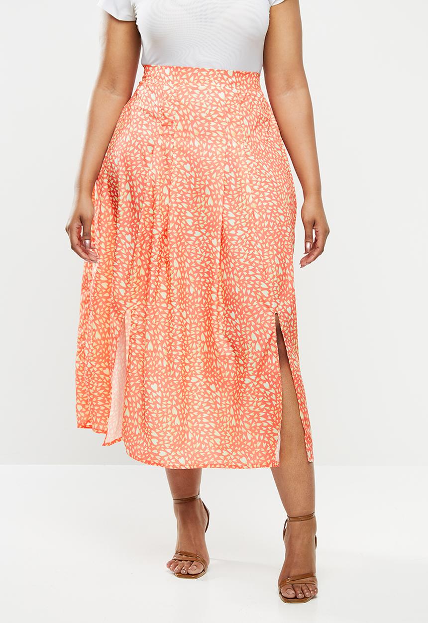Glamorous - Plus size printed heart midi split skirt - pink & yellow