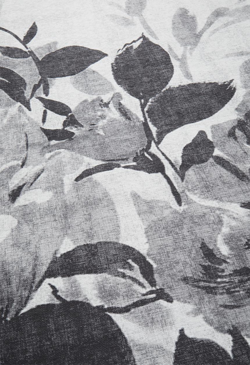 Fotakis - Option rug - floral greyscale
