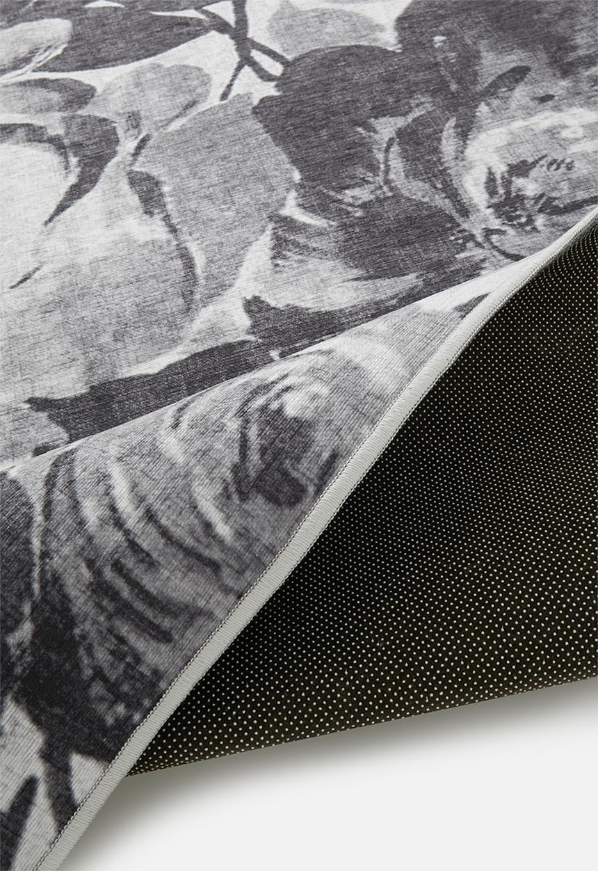 Fotakis - Option rug - floral greyscale
