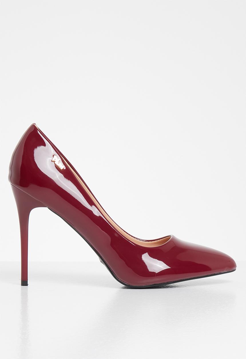 Plum - Dara court - burgundy
