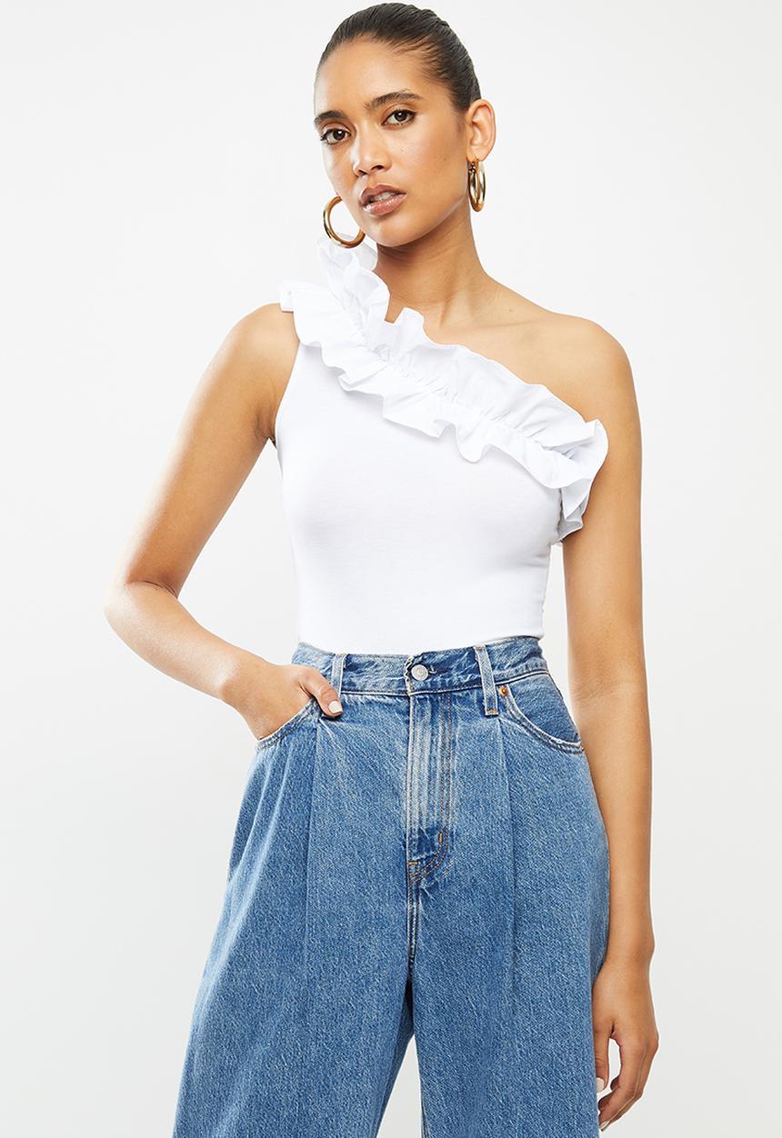 Blake - Ruffle bardot fitted top - white