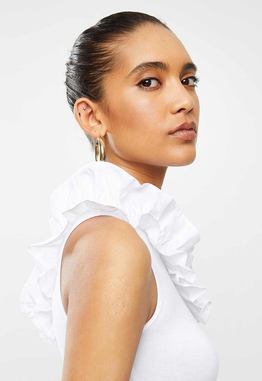 Blake - Ruffle bardot fitted top - white