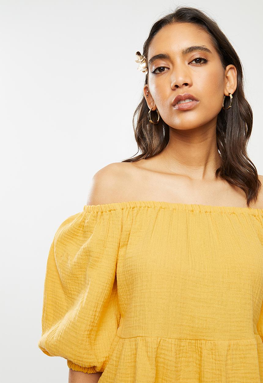 VELVET - Bardot puff sleeve blouse - mustard