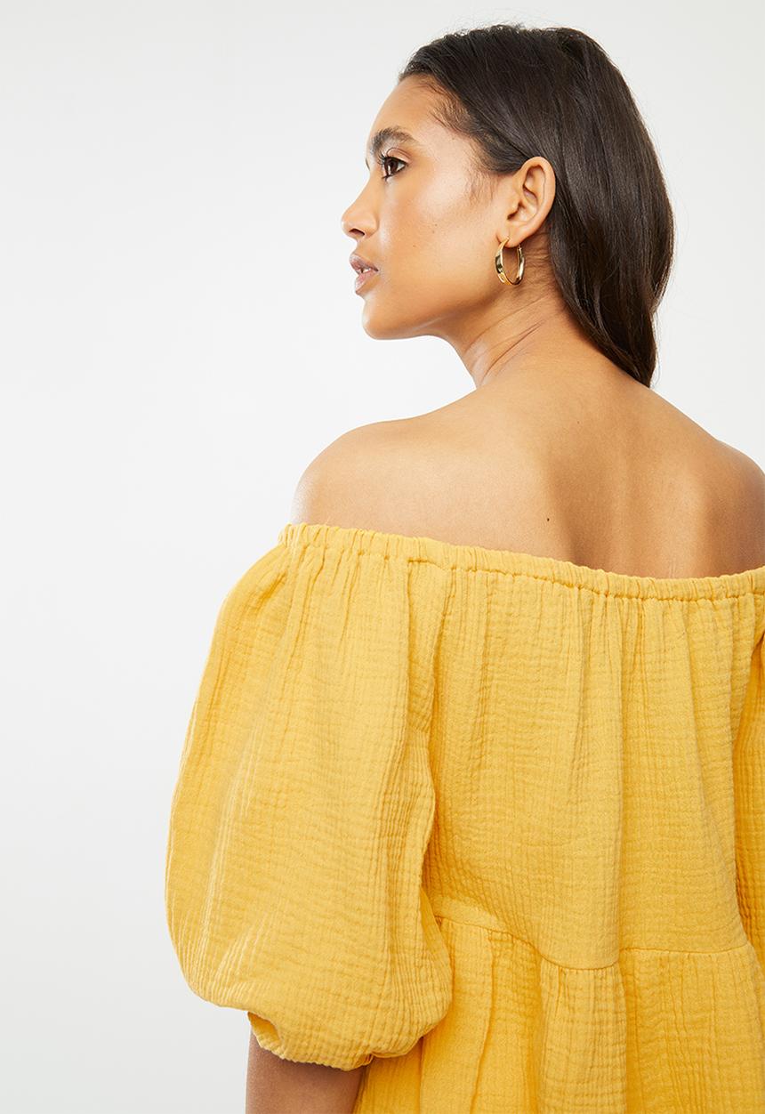 VELVET - Bardot puff sleeve blouse - mustard