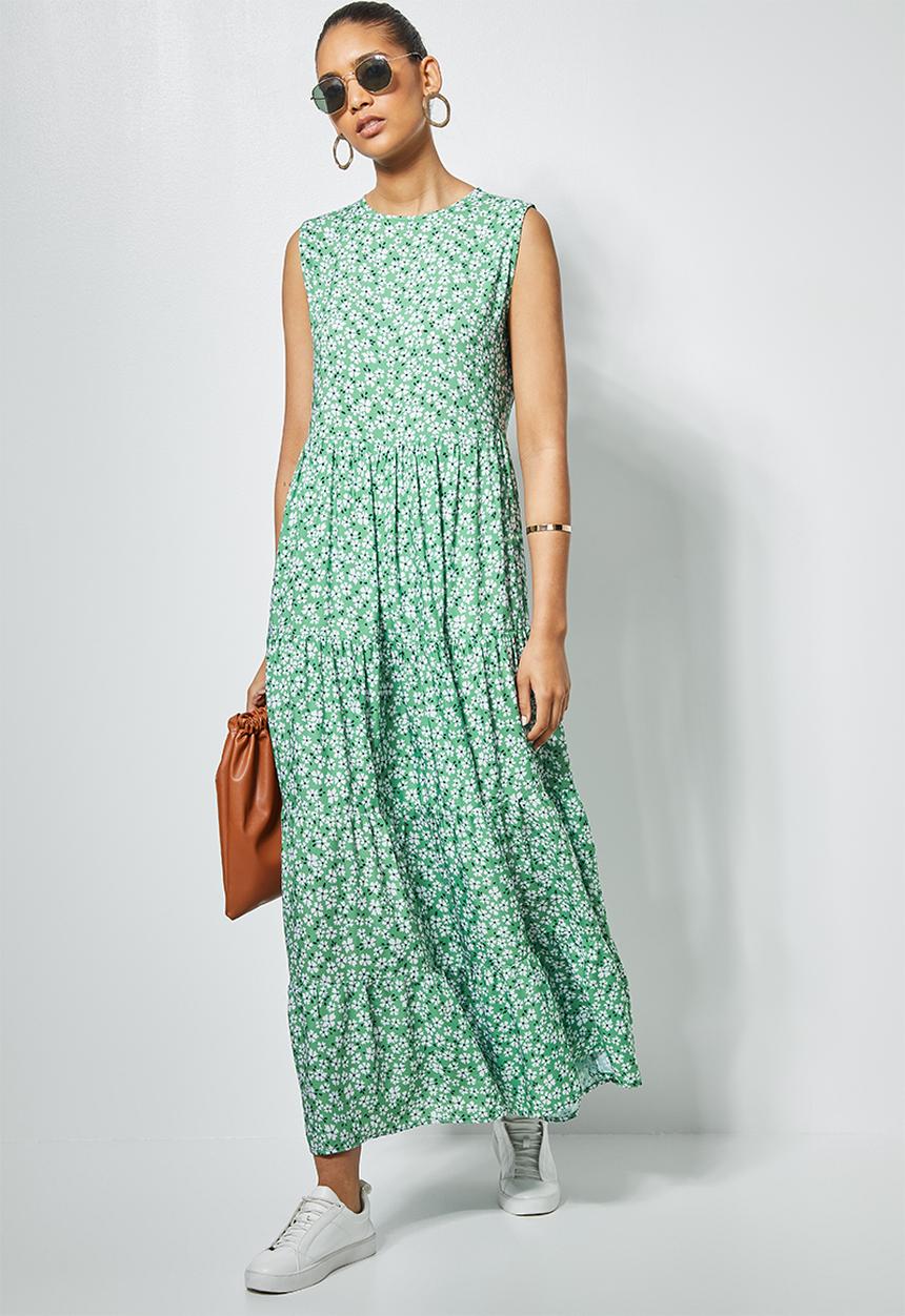 Superbalist - Sleeveless tiered maxi dress - green ditsy