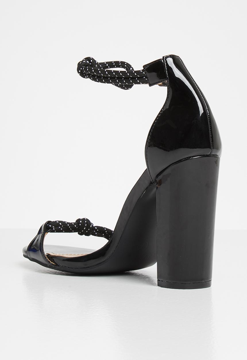 Miss Black - Levels heel - black