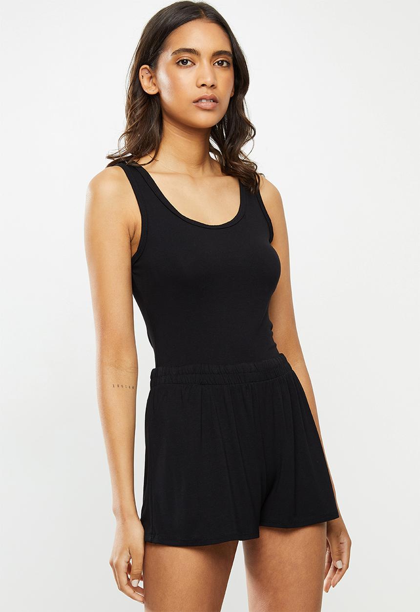 Superbalist - Sleep vest & shorts set - black