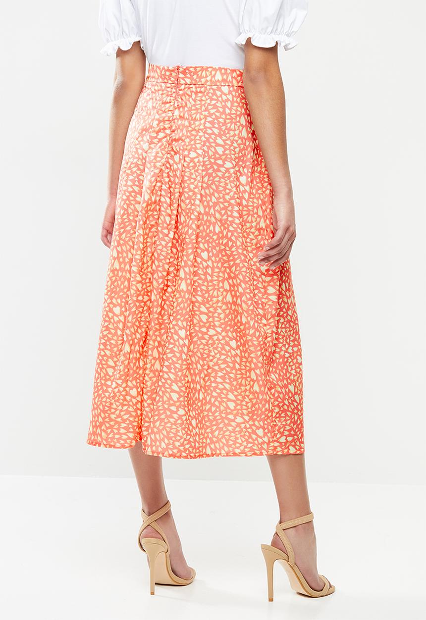 Glamorous - Petite Printed heart midi split skirt - coral & yellow