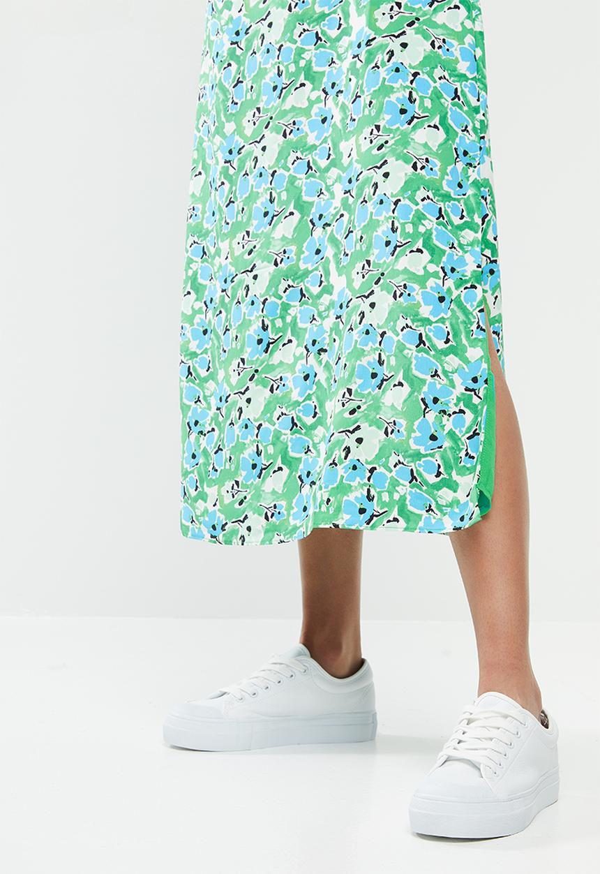 Glamorous - Petite abstract floral puff sleeve midi dress - green