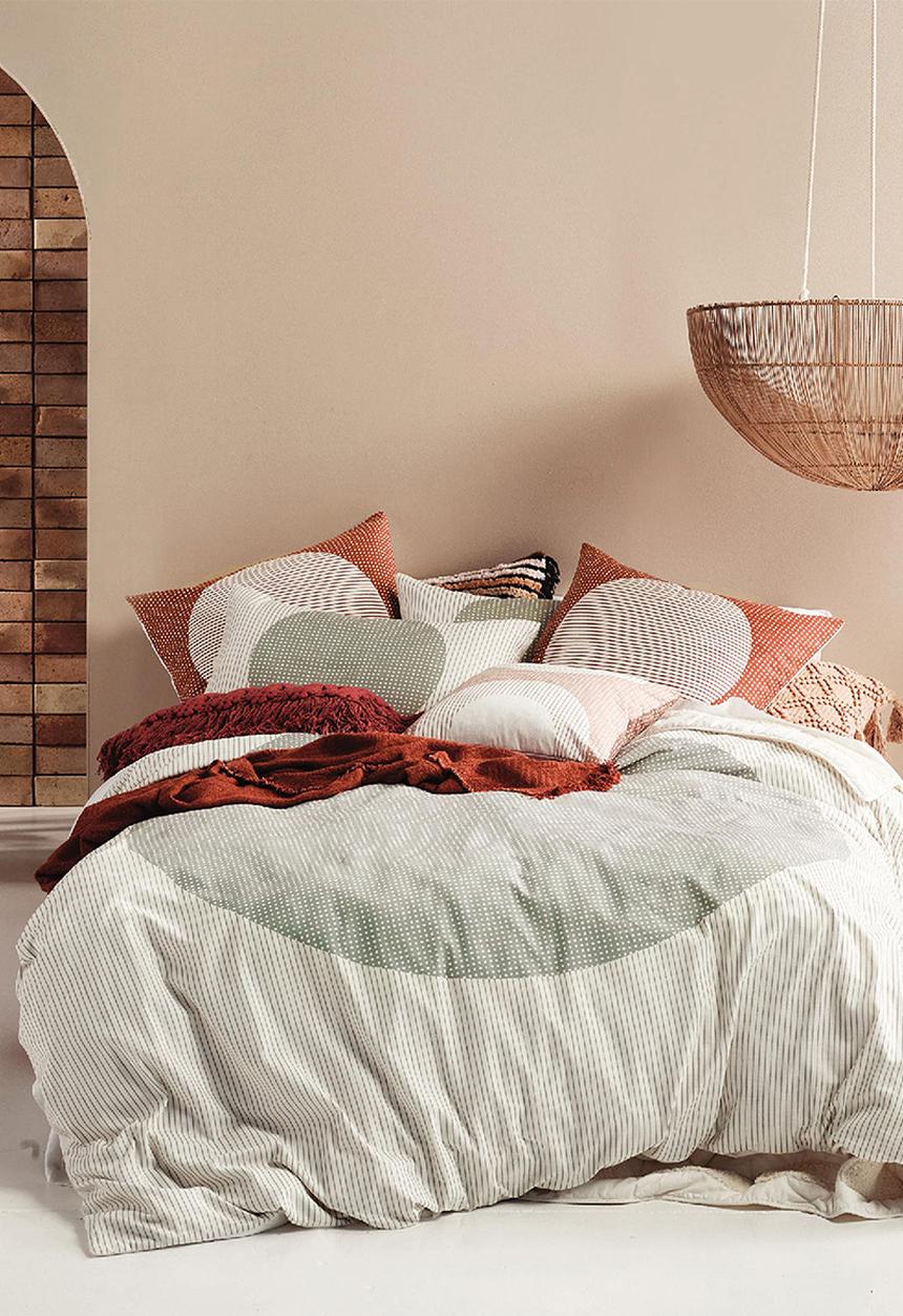 Linen House - Solar duvet cover set - stillwater