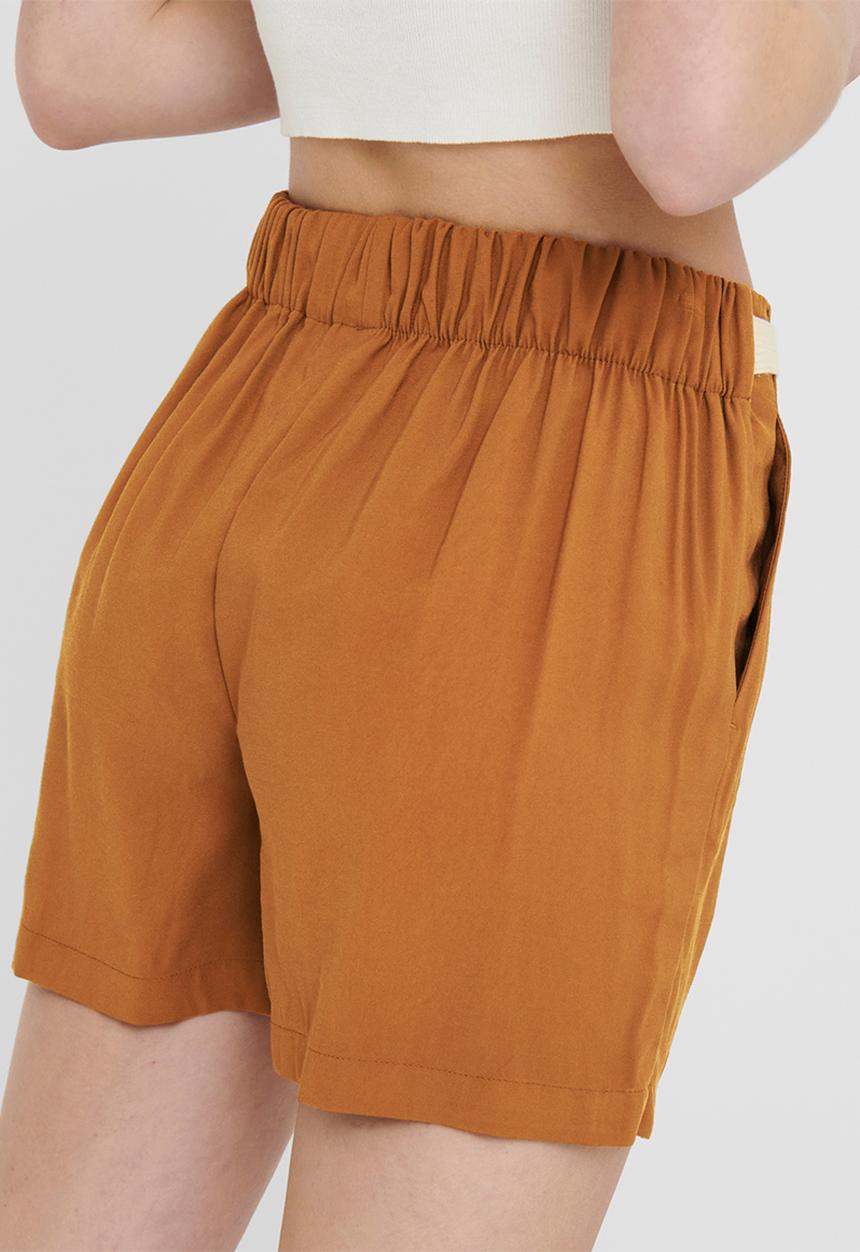 Jacqueline de Yong - Tomika belt shorts - brown