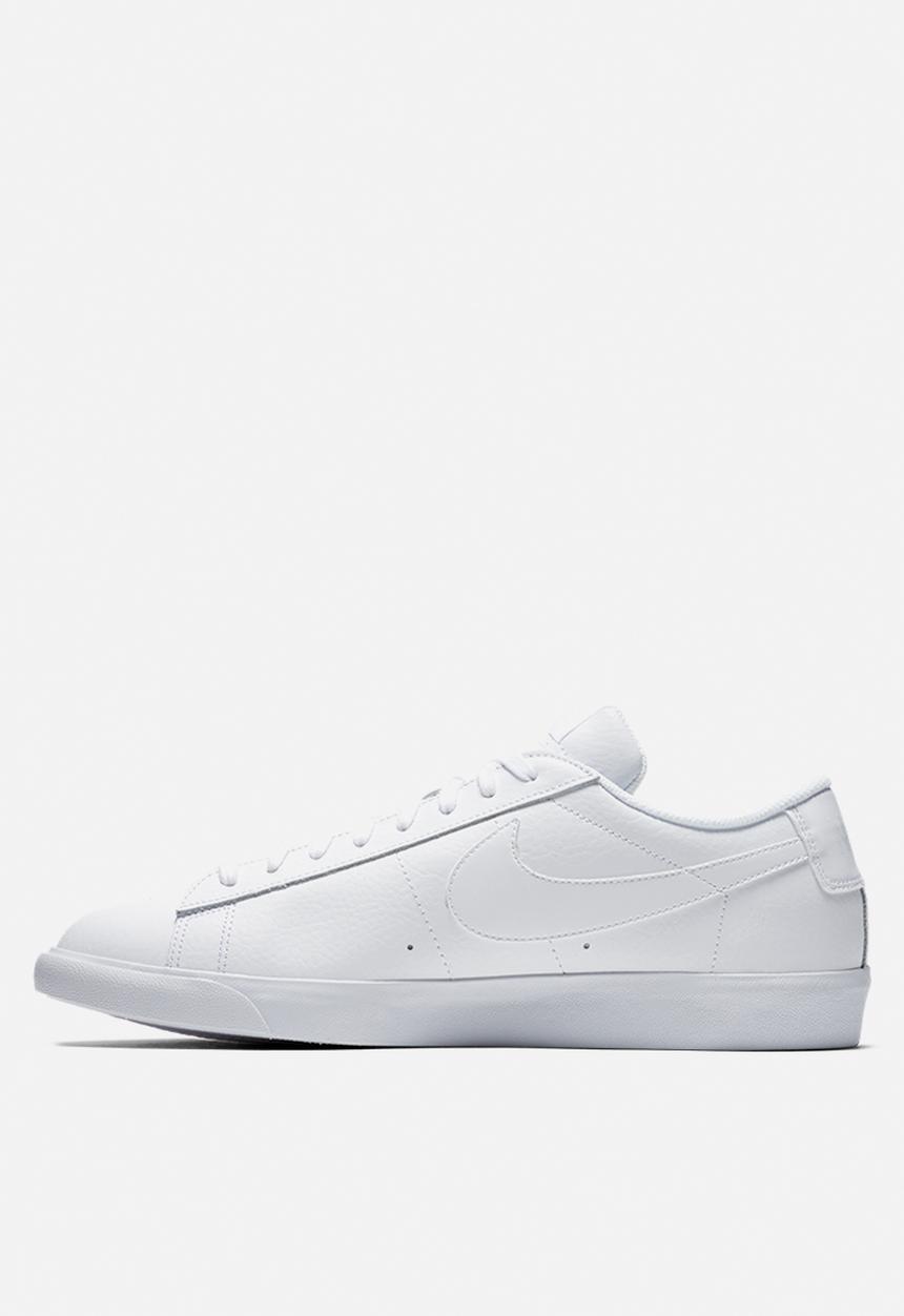 Nike - Blazer low Leather - White