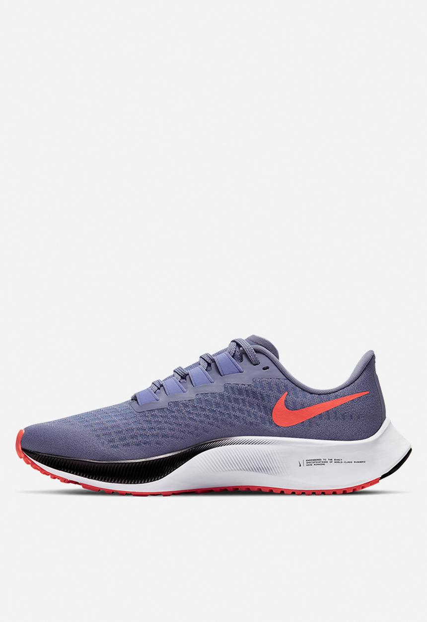 Nike - Air Zoom Pegasus 37  - indigo haze / bright mango-purple pulse