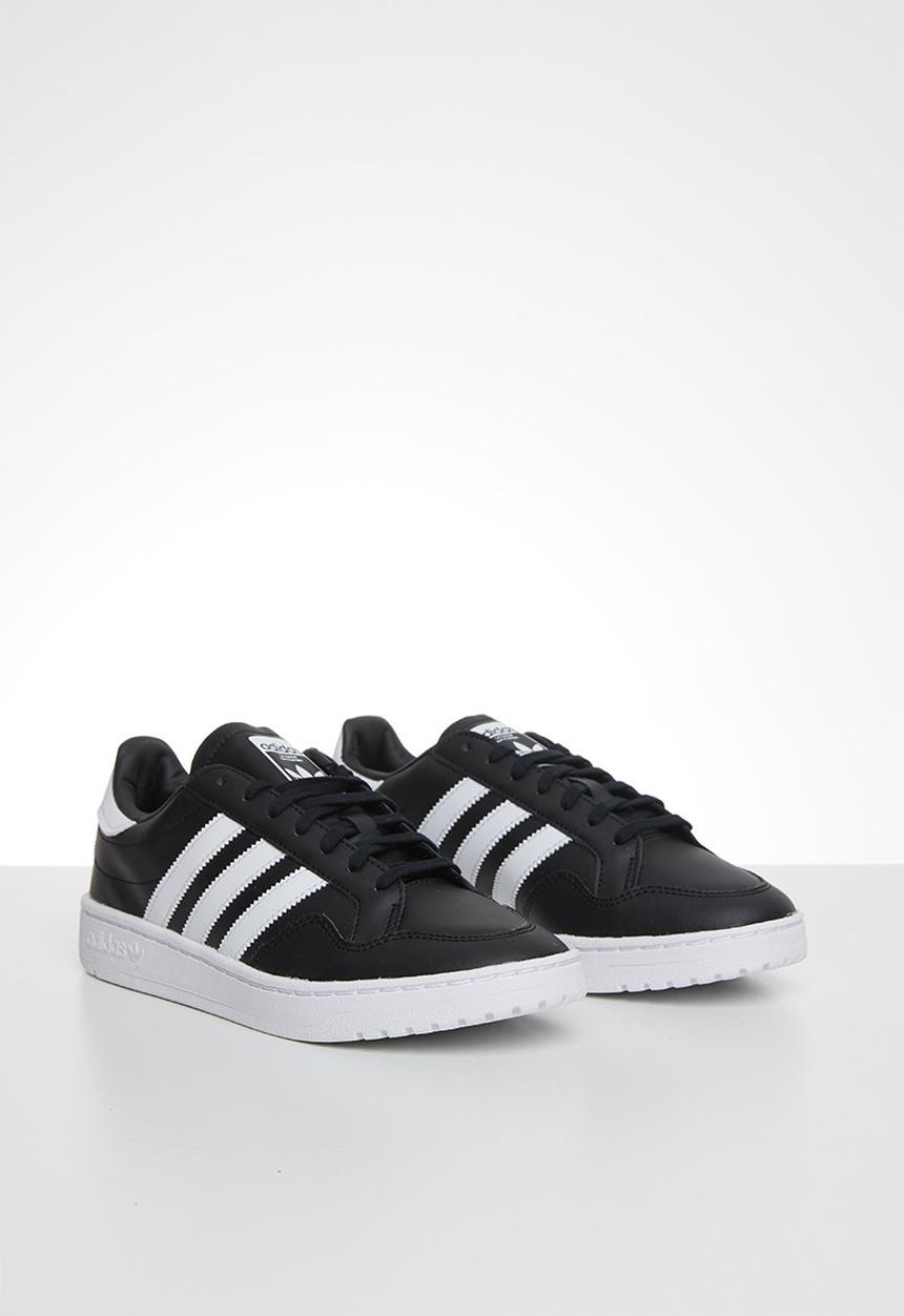 adidas Originals - Team court c -  white/ black