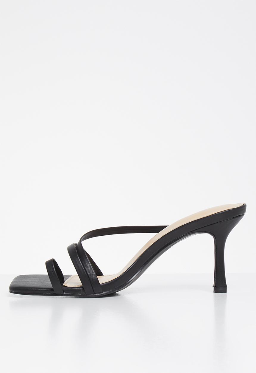Public Desire - Bombshell low heel strappy mule - black