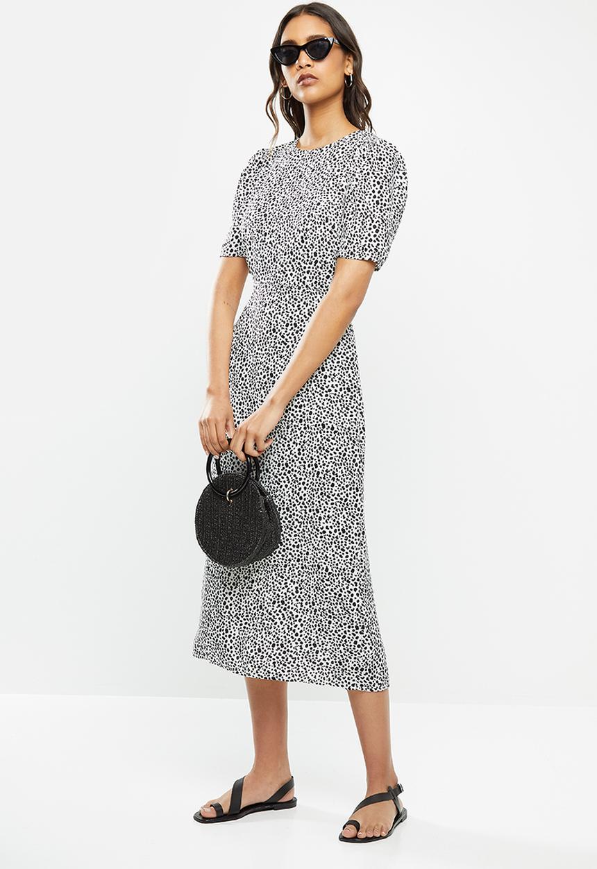 Glamorous - Short sleeved fitted midi - white & black 