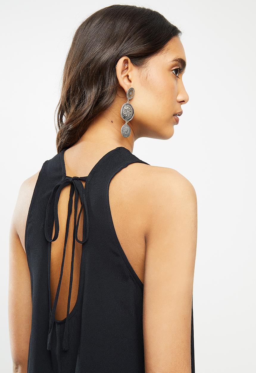 Glamorous - Tie back sleeveless shift dress - black