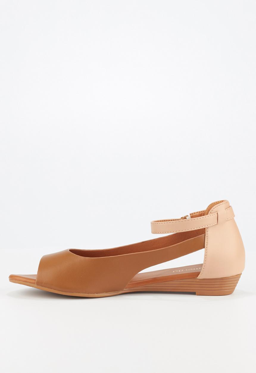Butterfly Feet - Cardi sandal - tan