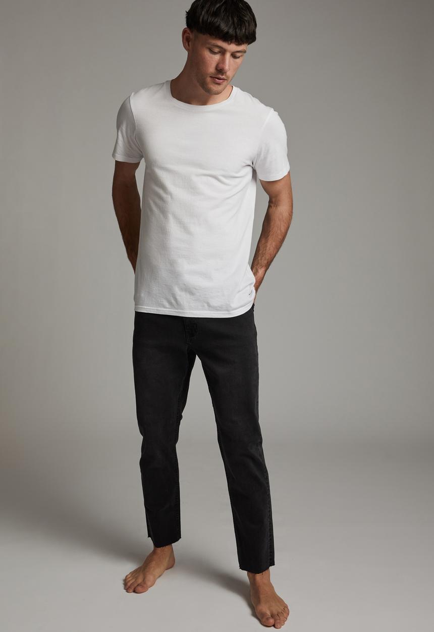 Cotton On - Raw crop jean - raven black