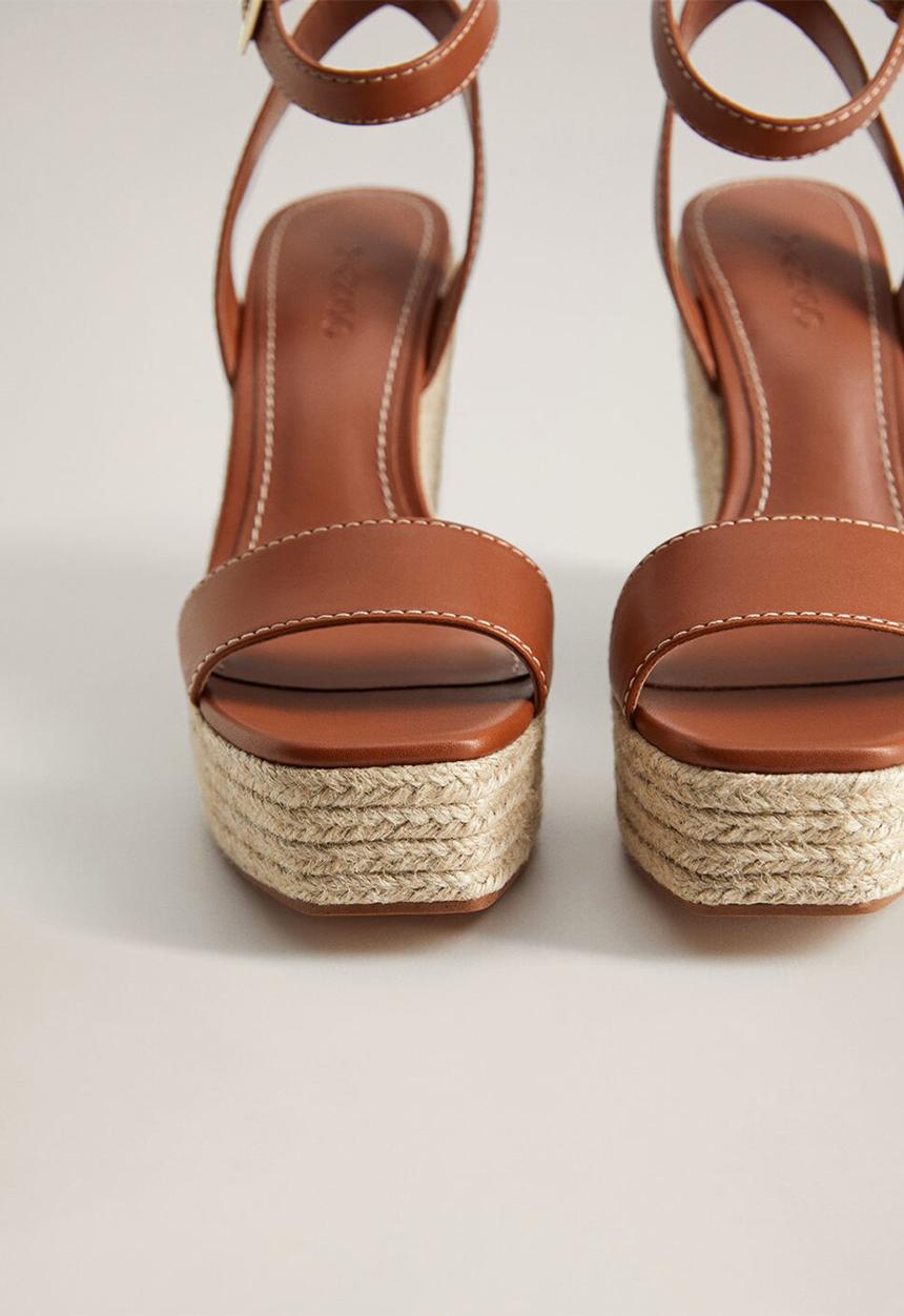 MANGO - Punto wedge - medium brown
