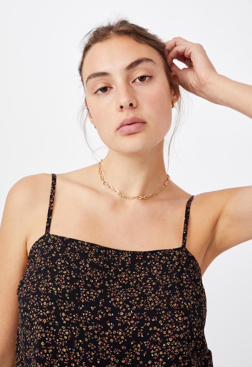 Cotton On - Astrid straight neck cropped cami - black