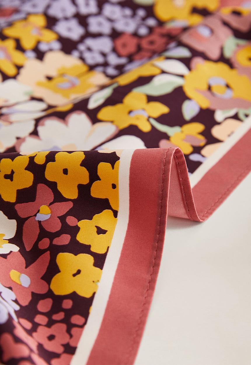 MANGO - Rose neck scarf - light pastel pink