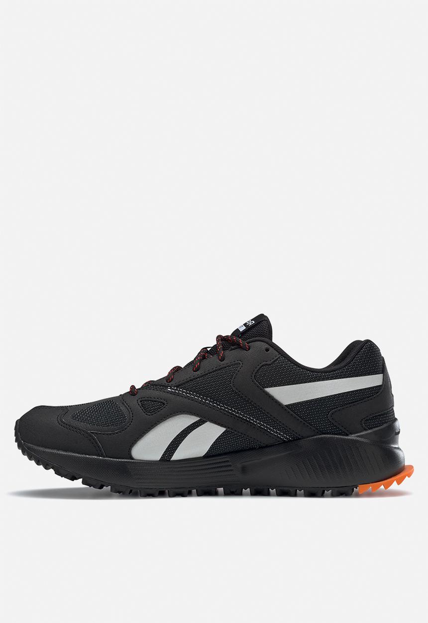 Reebok - Lavante terrain - black/white/instinct red
