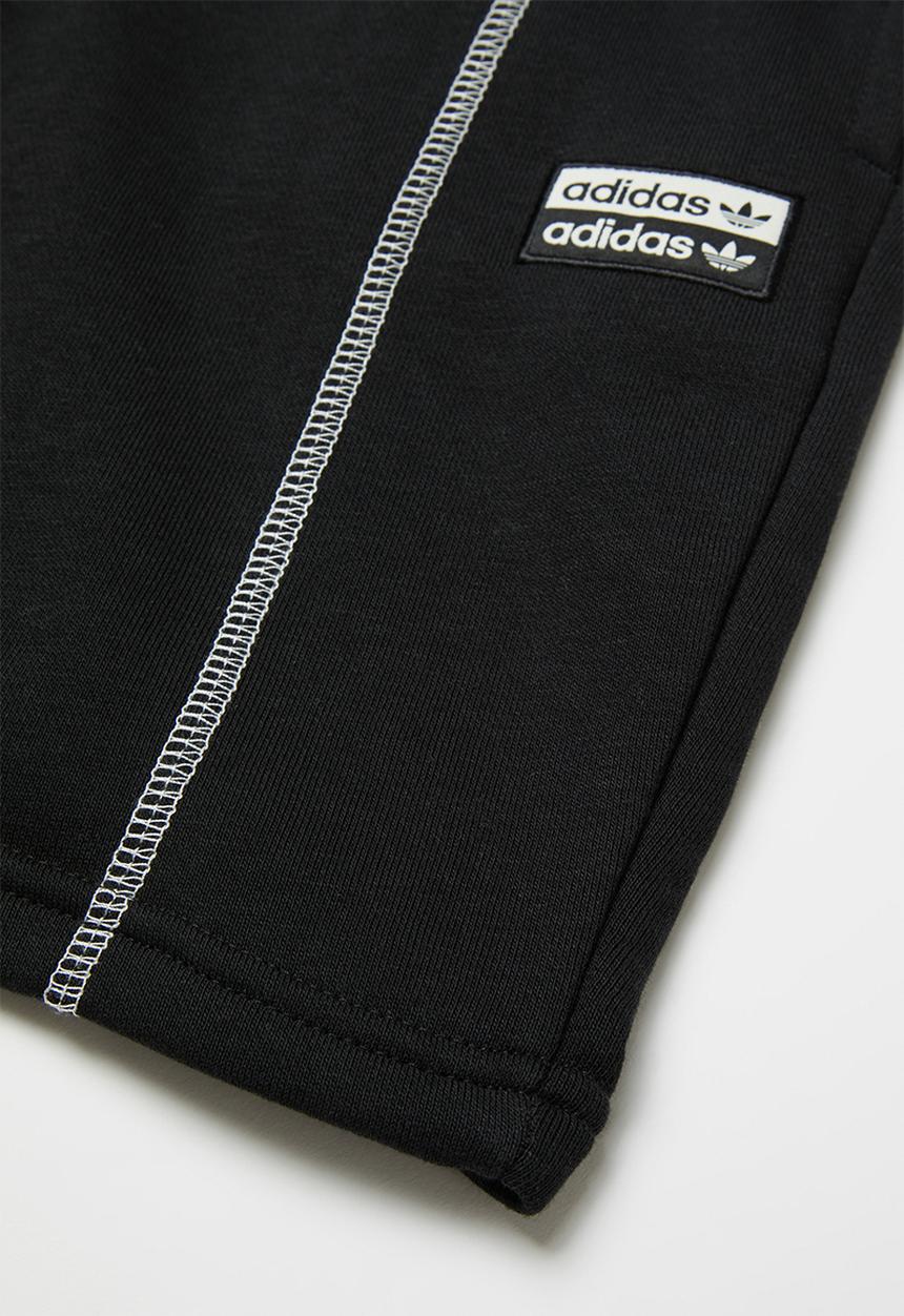 adidas Originals - R.Y.V shorts - black