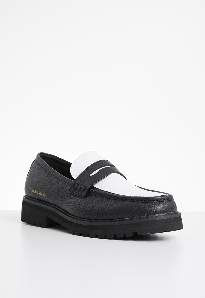 Jonathan D - Penny moccasin - black & white