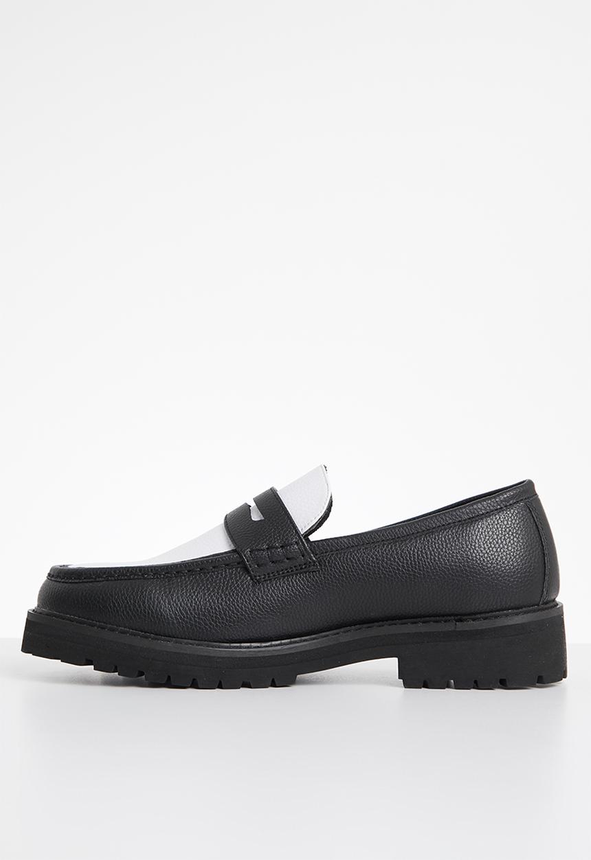 Jonathan D - Penny moccasin - black & white