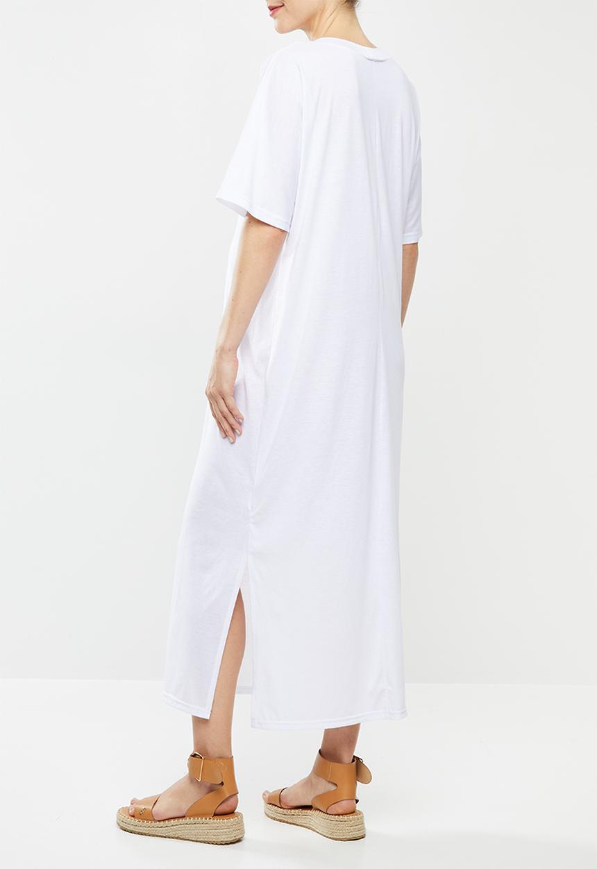 Superbalist - Maternity maxi crew neck T-shirt dress - white