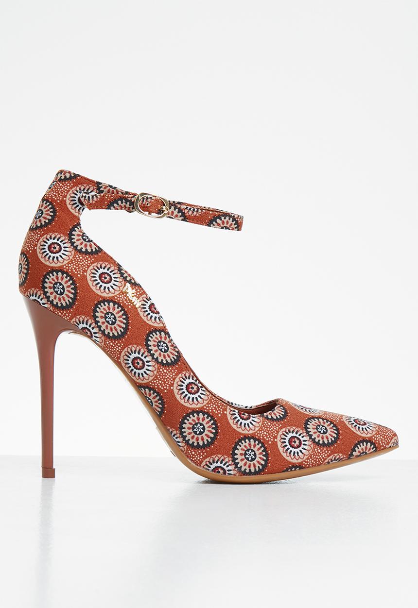 Plum - Sadella court - multi 