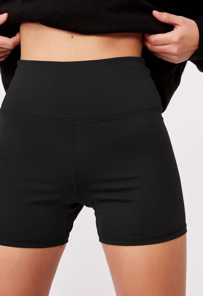 Factorie - Cheeky elevated high waisted bike short - black