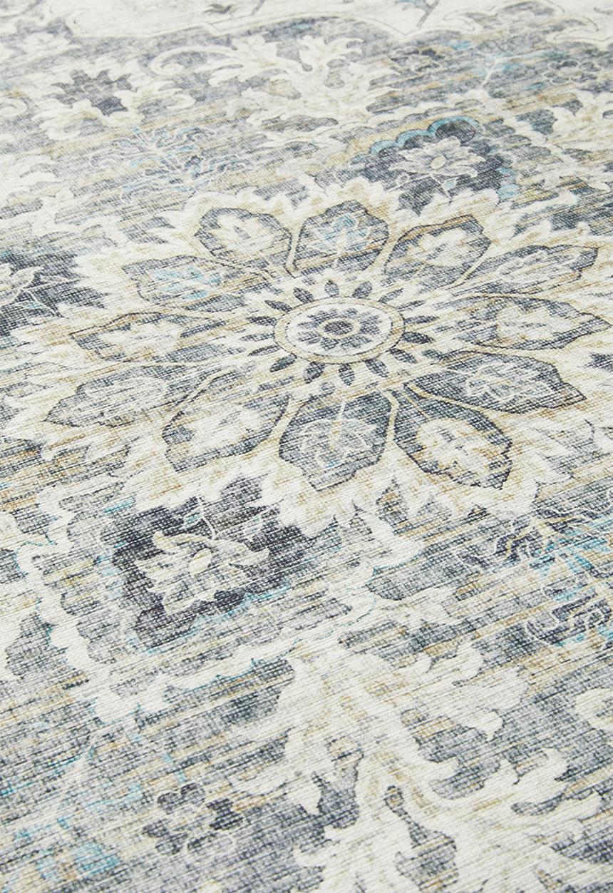 Sixth Floor - Gienah rug - heriz floral