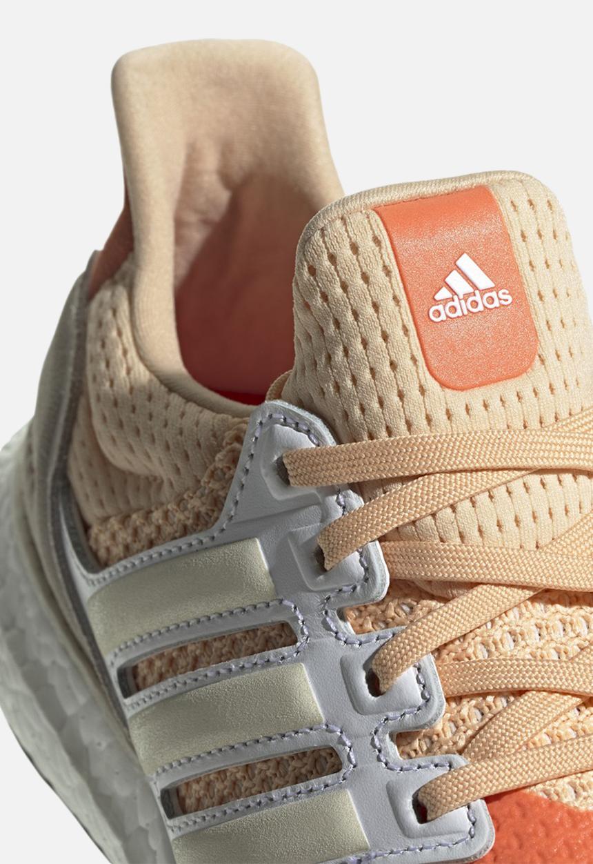 adidas Performance - UltraBOOST S&L - glow orange / off white / semi coral