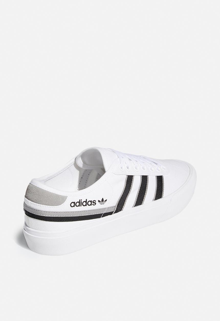 adidas Originals - Delpala - cloud white / core black / charcoal solid grey