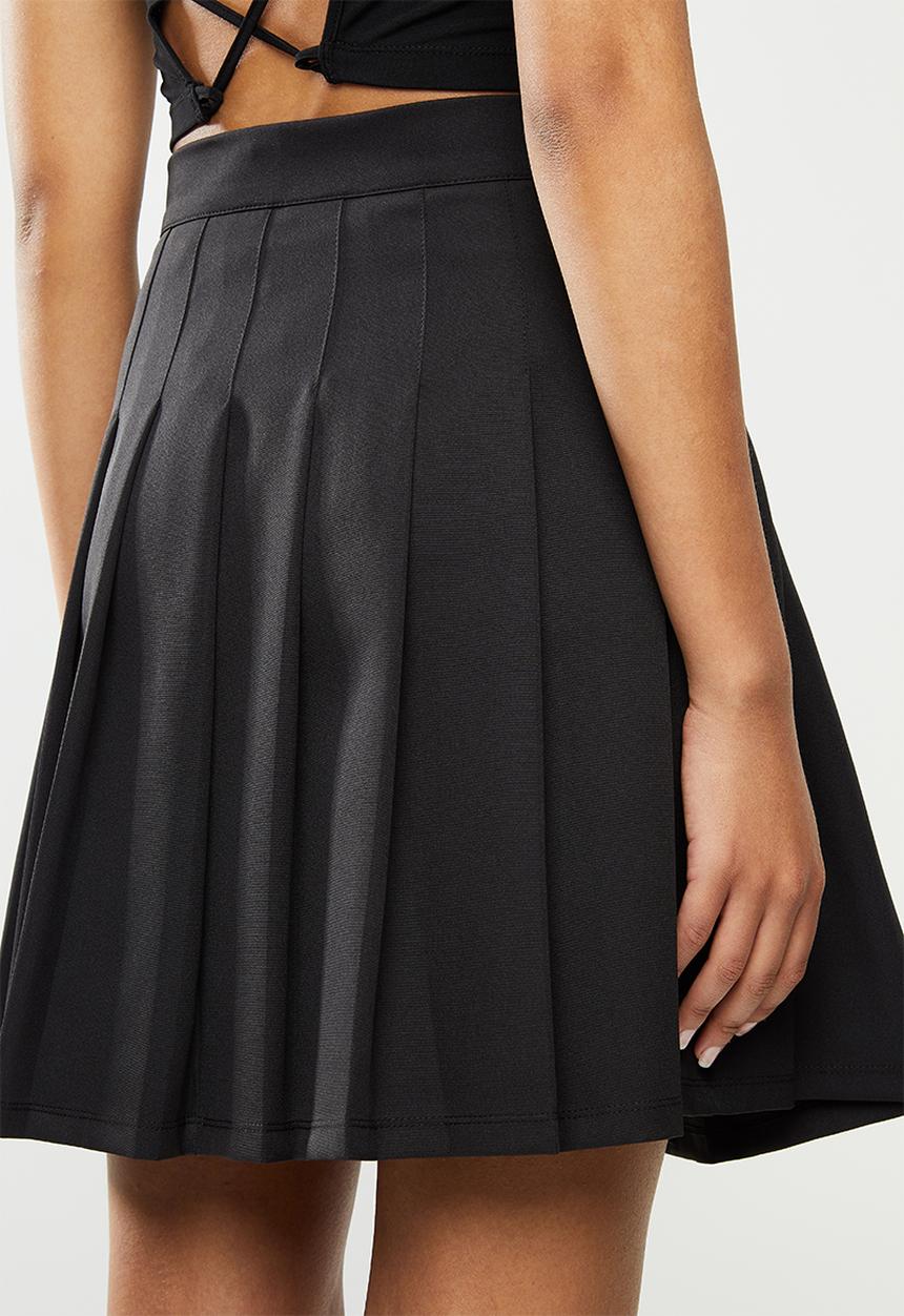 Blake - Knife pleated mini skirt - black