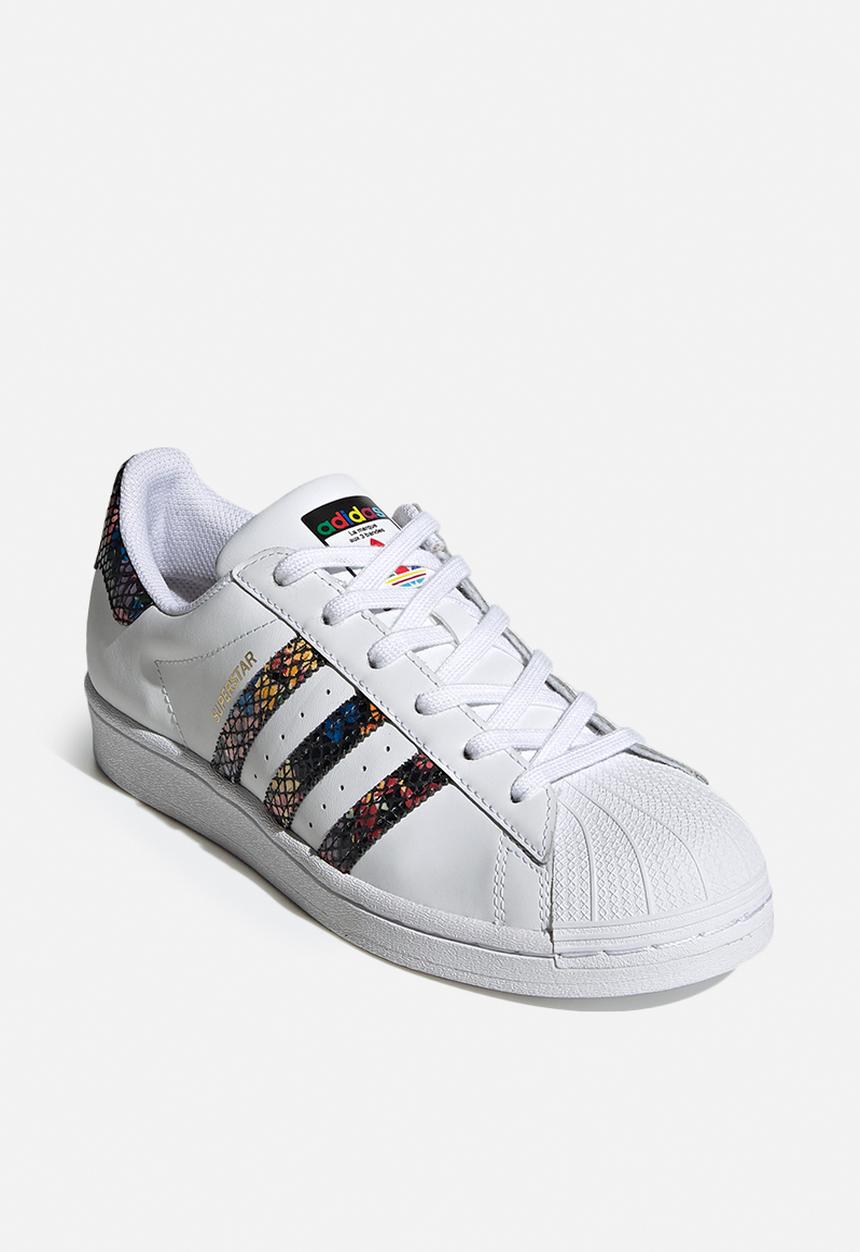 adidas Originals - Superstar shoes - cloud white / core black / red