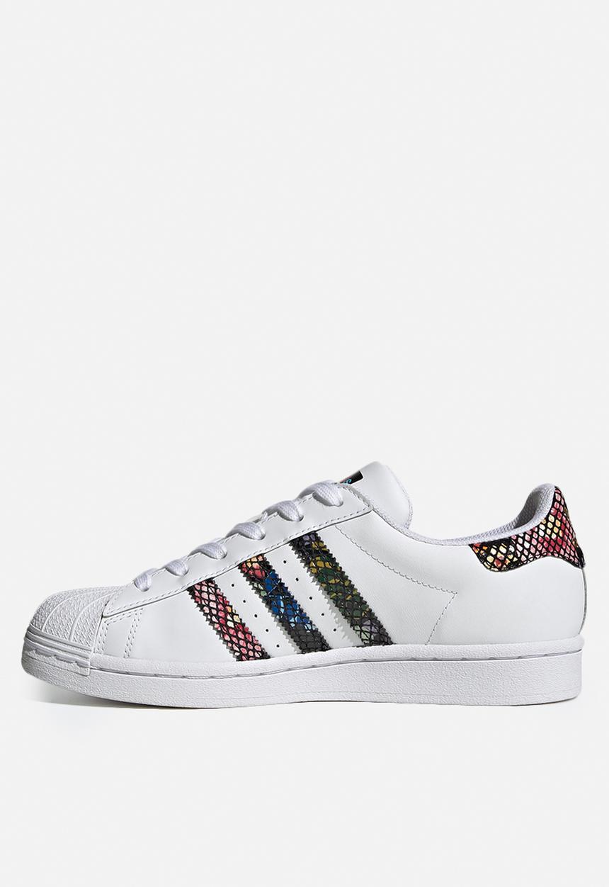 adidas Originals - Superstar shoes - cloud white / core black / red
