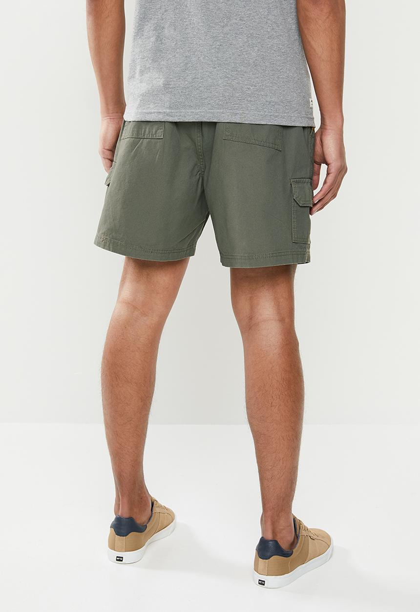JEEP - Hardwearing elasticated cargo shorts - olive