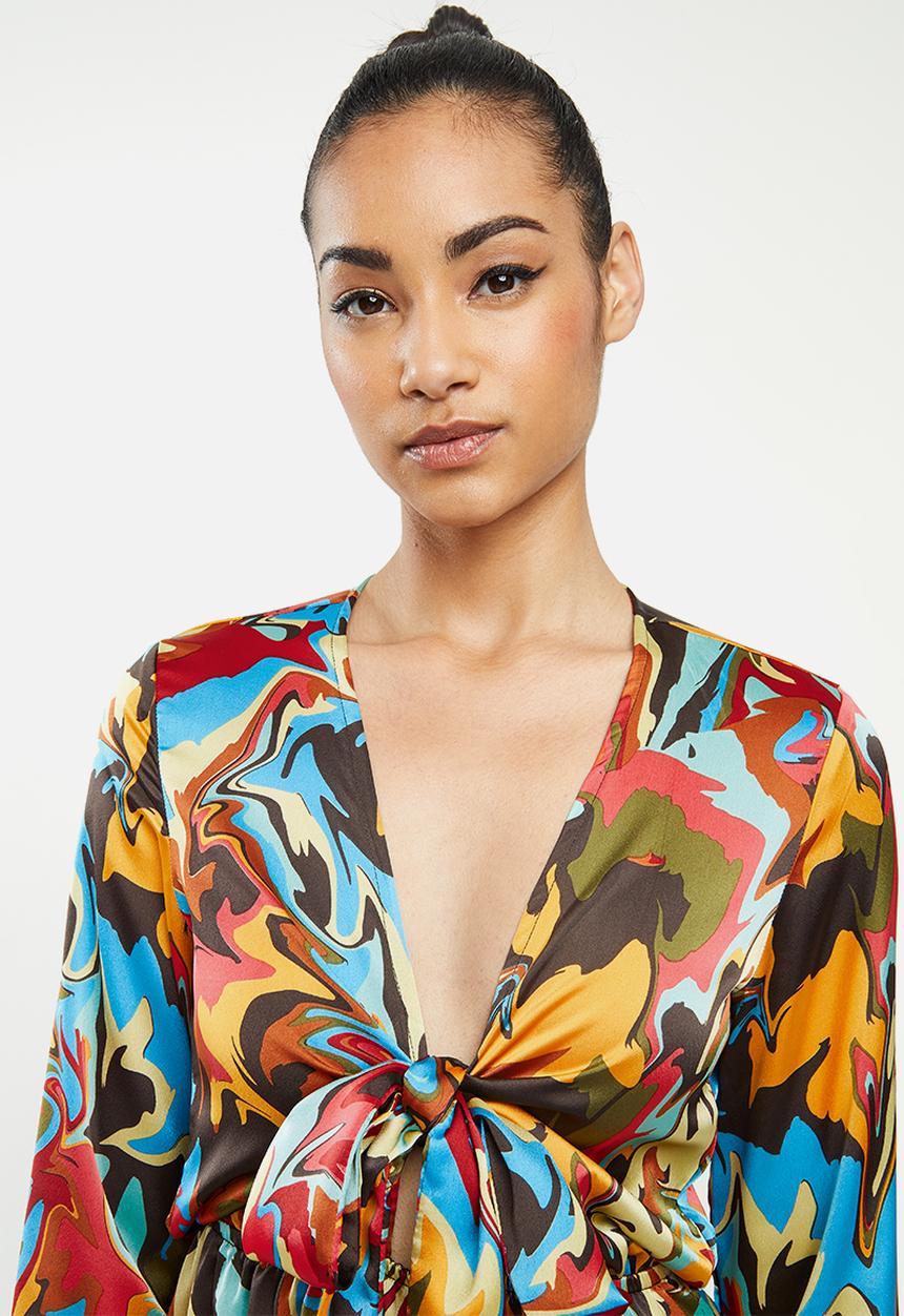 Glamorous - Petite marble long sleeve playsuit - multi