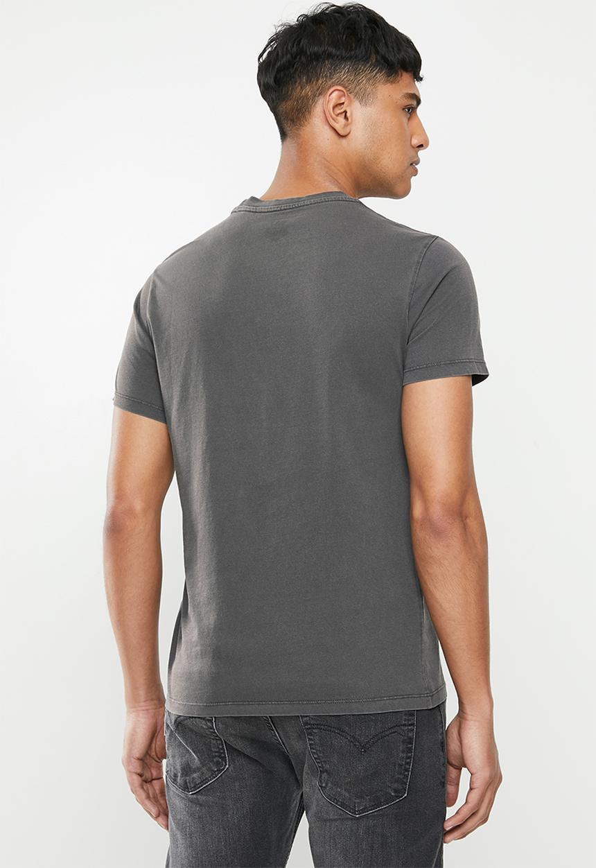 Levi’s® - Boxtab graphic tee - grey 
