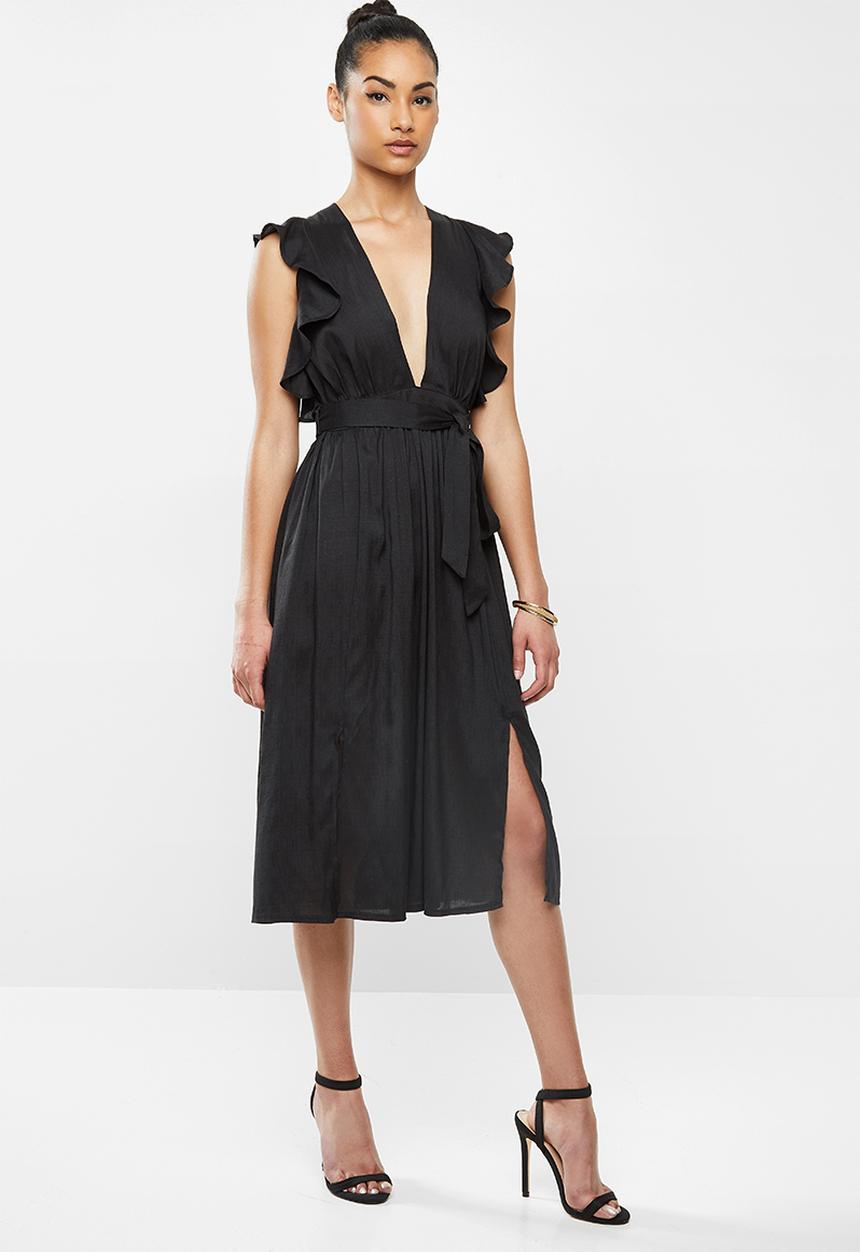 Glamorous - Petite deep v tie front midi dress - black