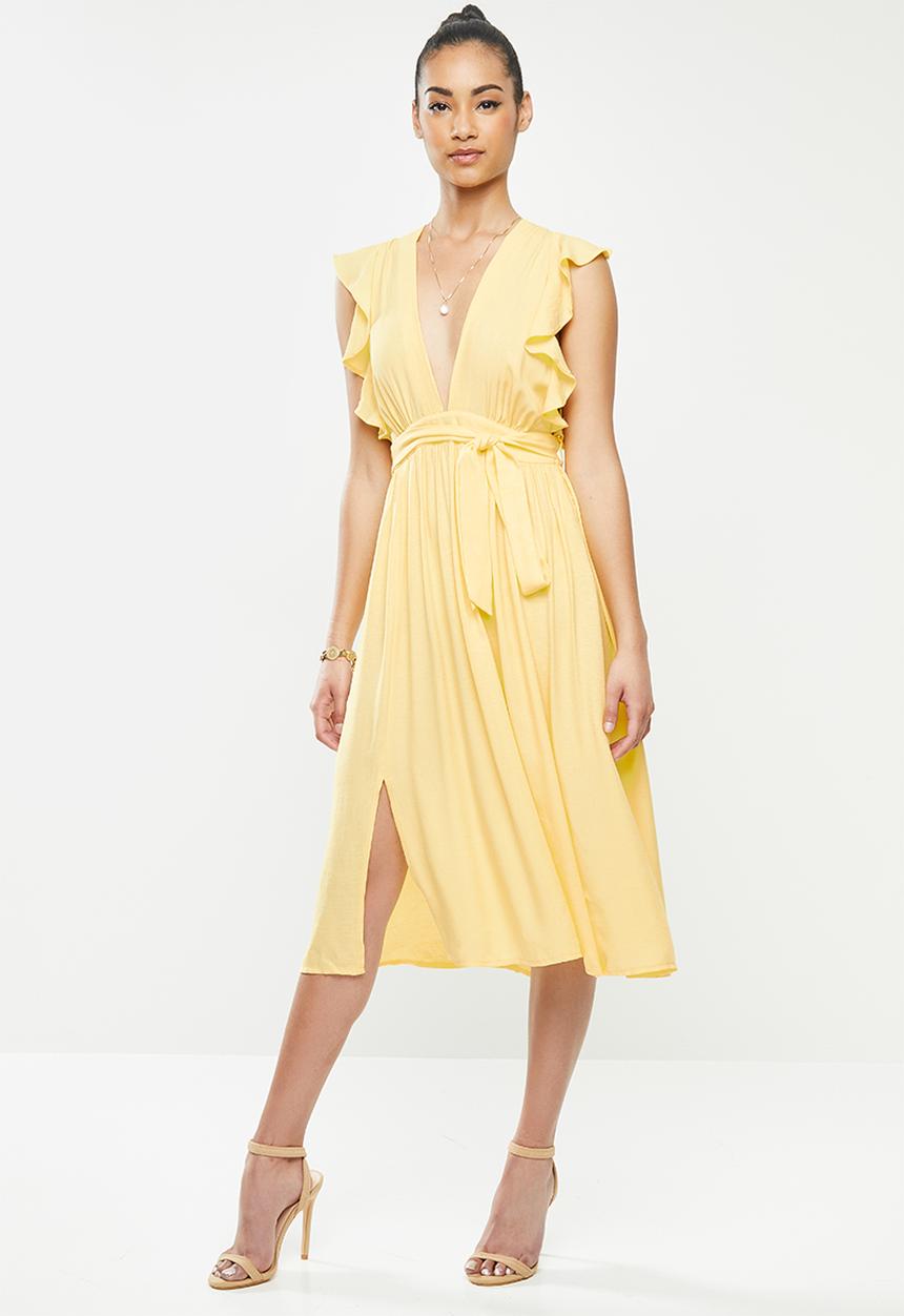 Glamorous - Petite deep v tie front midi dress - yellow