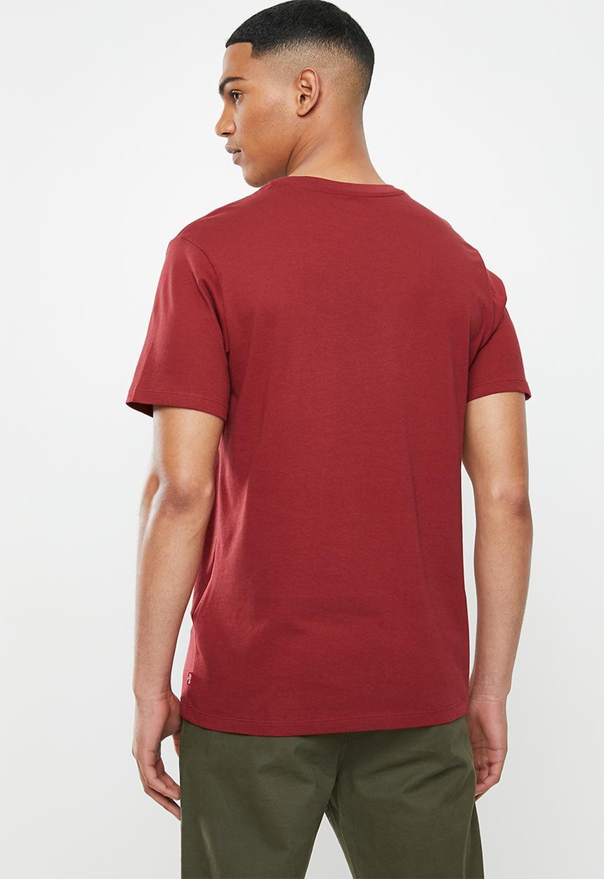 Levi’s® - Graphic crewneck athletic tee - biking red