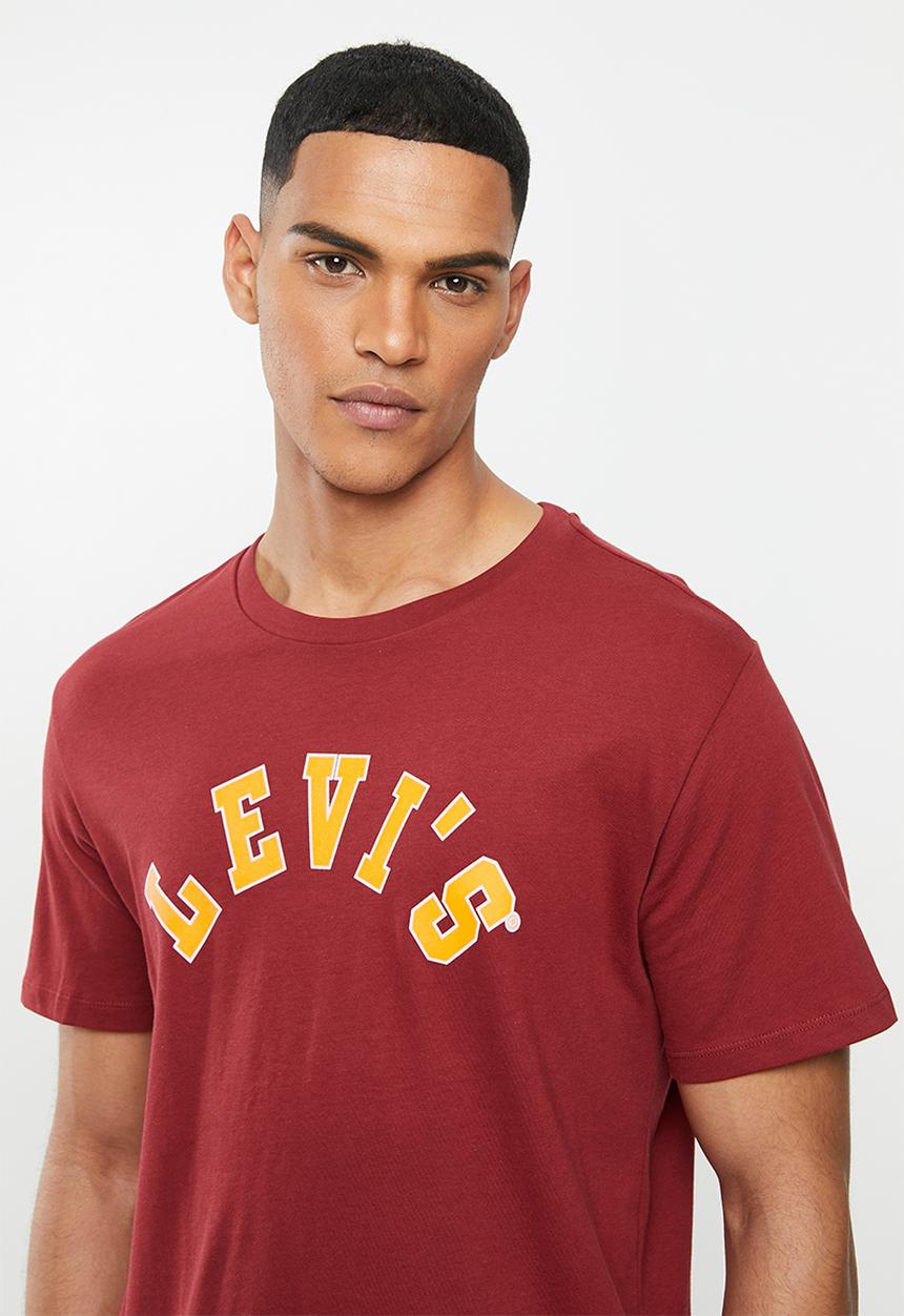 Levi’s® - Graphic crewneck athletic tee - biking red